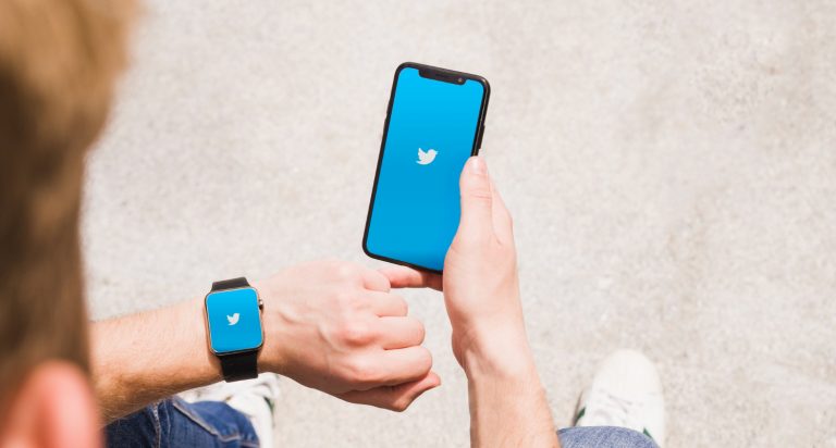 twitter-App auf dem Mobiltelefon